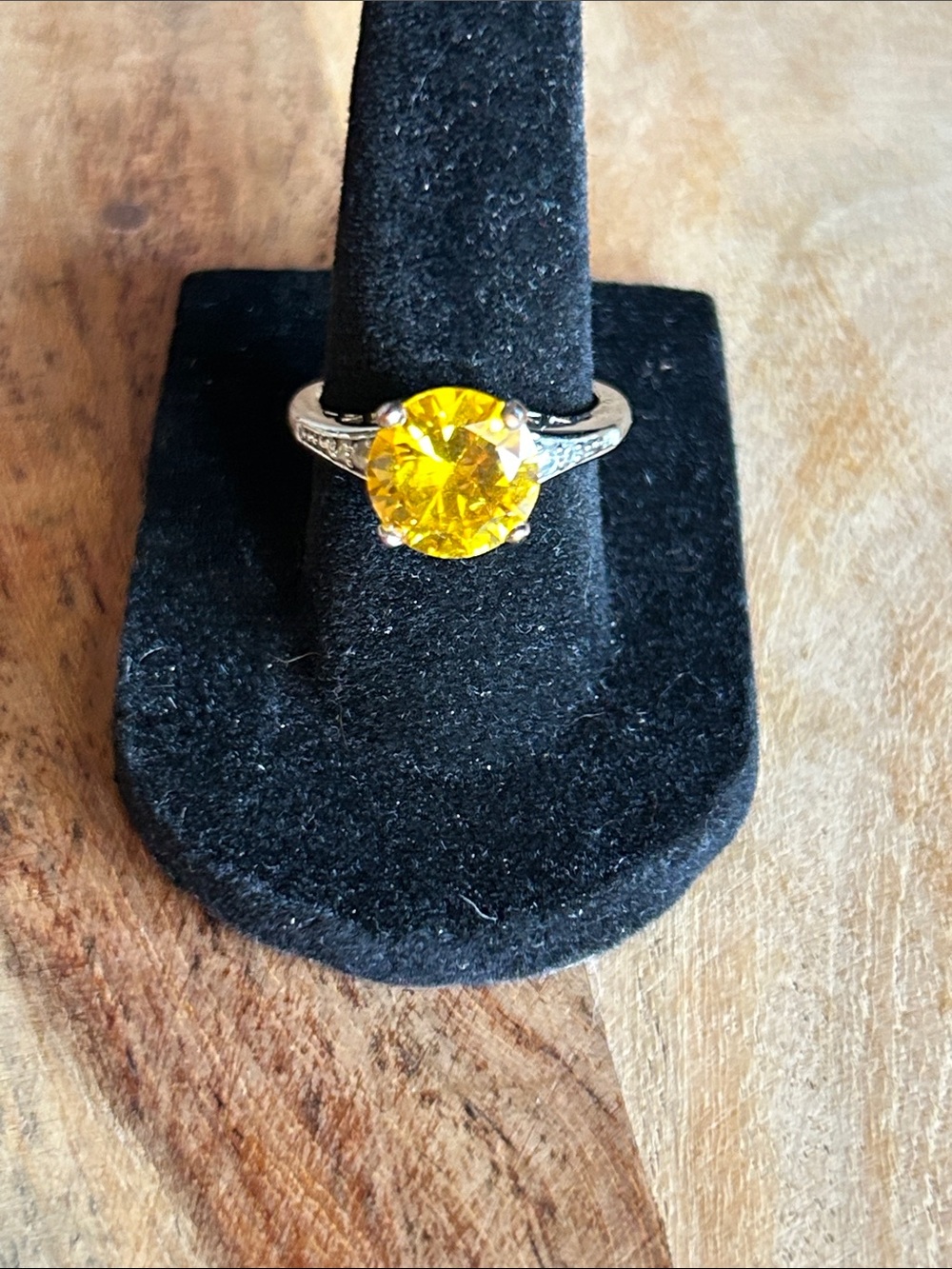 Yellow Crystal Solitaire Ring with Accent Stones